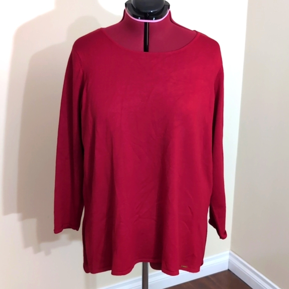 TAHARI| Cardinal Red Long Sleeve Crew Neck Sweater With Slit Rayon Blend - Picture 1 of 12